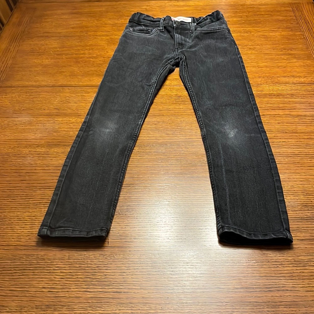 Levi’s 510 black jeans
